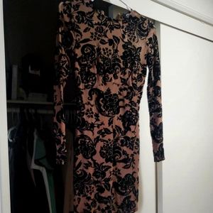 Black mino dress